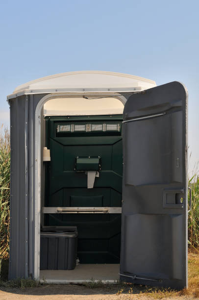 Porta potty delivery and setup in Pecos, TX